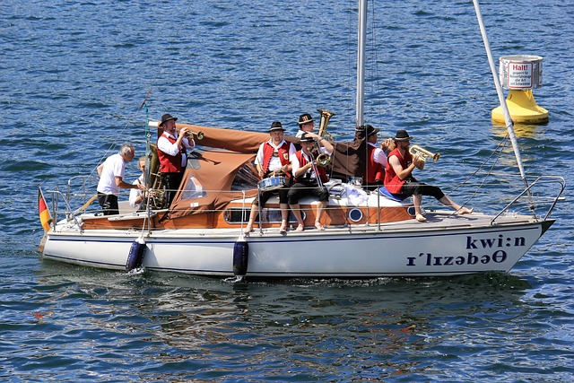 一名中学生 一名中学生